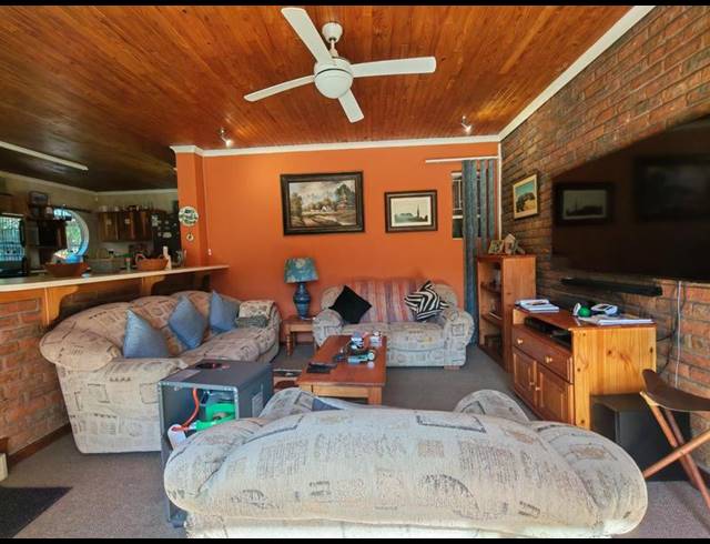 4 BEDROOM HOUSE FOR SALE IN ERMELO
